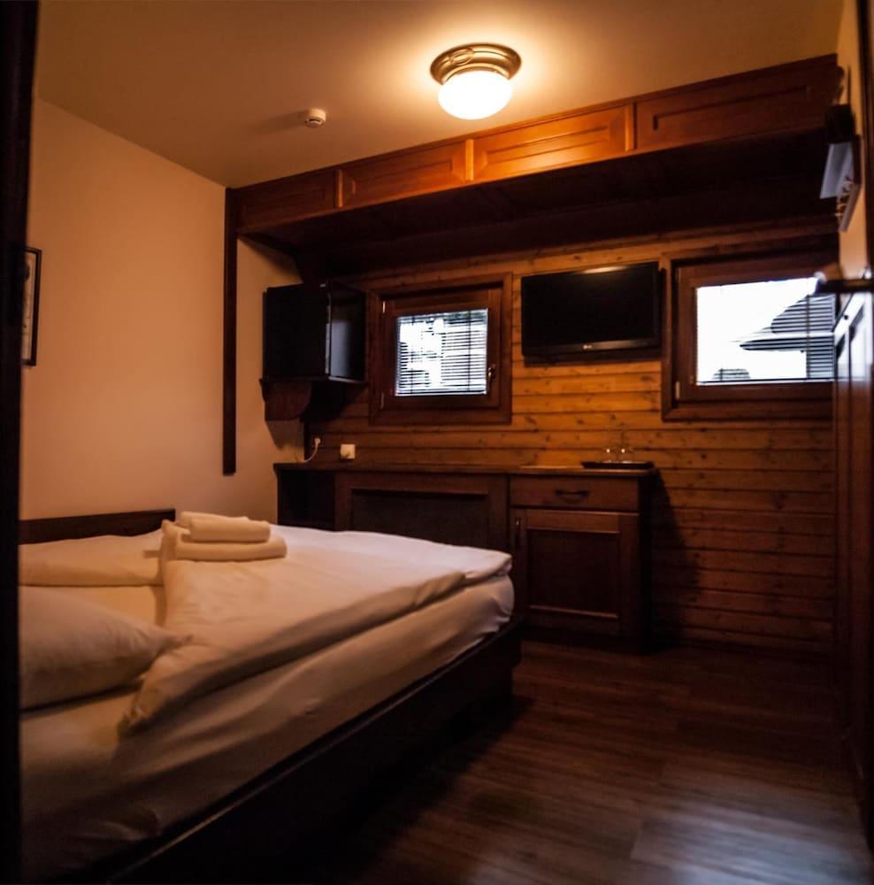 Boat Hotel Matylda Прага Екстериор снимка